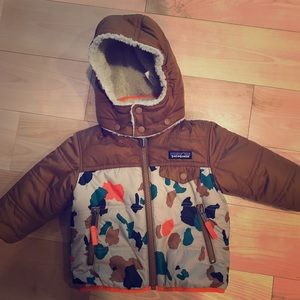 Reversible Baby Patagonia Camo Jacket 6-12 month